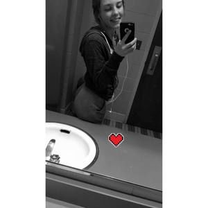 Meet your Posher, Hannah-jean